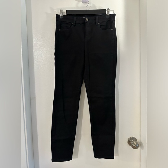 EUC BUFFALO David Bitton Mid-Rise Stretch Super Soft Ankle Grazer Size 4 - Picture 2 of 3